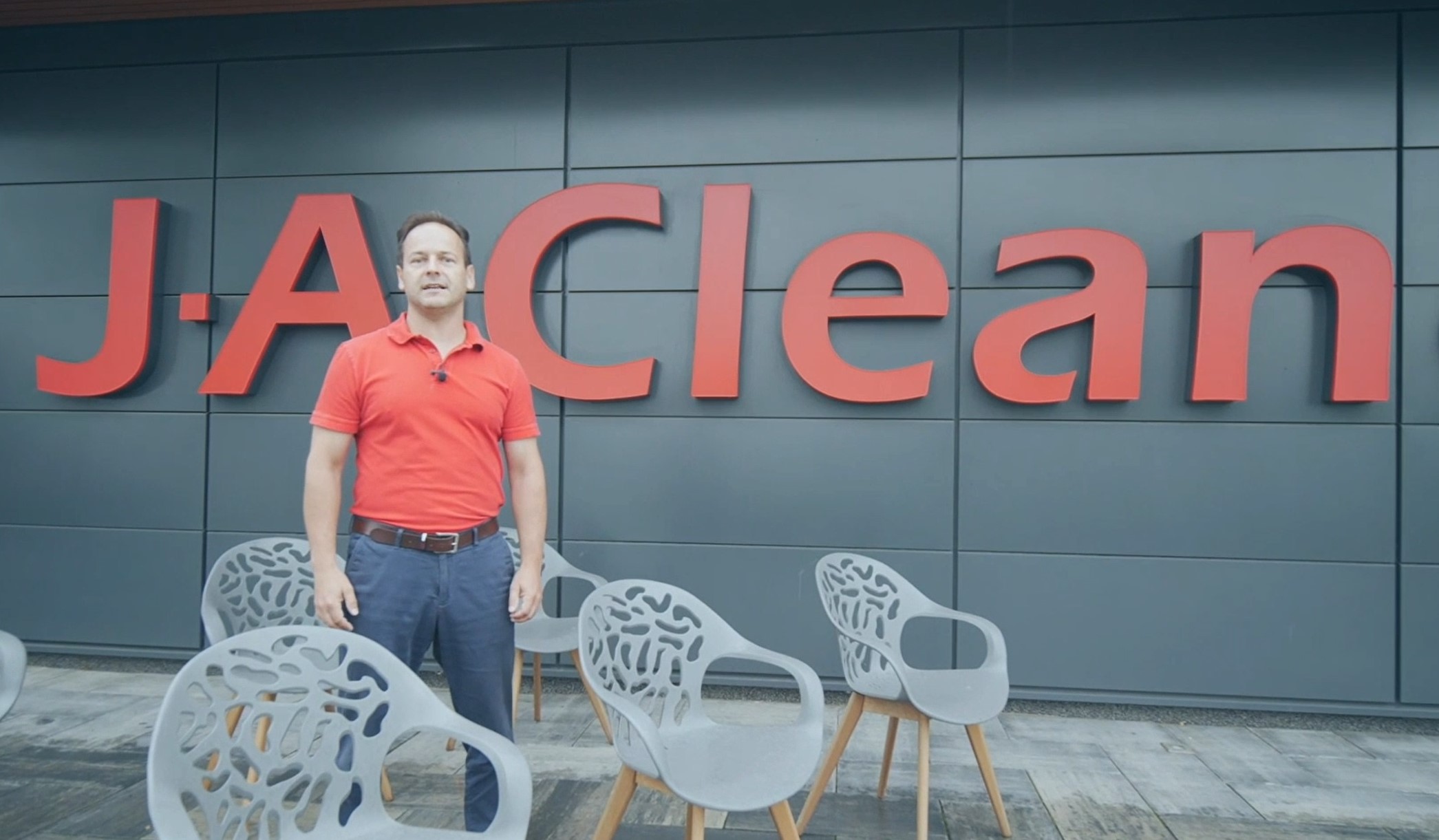 J. A. CLEAN plánuje výrazné rozšíření týmu, hledá zaměstnance napříč obory